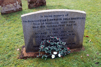 The grave of Evan Llunwerth Jones Roberts January 2010